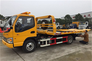 邳州哪里有拖车服务